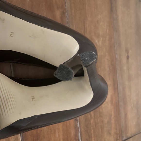 Marc Fisher 'Vica' Peep Hole Platform Pumps - Brown Patent Leather and Plaid - 7 - Picture 11 of 11